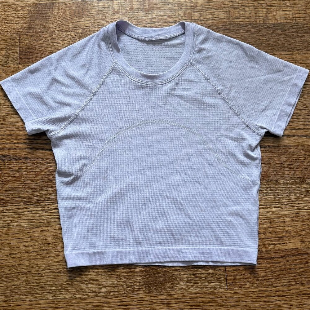 lululemon Swiftly Tech Cropped Short Sleeve 2.0 Lilac Ether Size 6